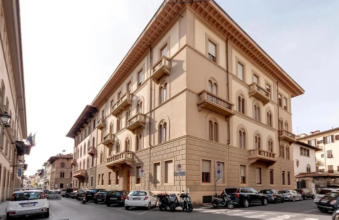Florence Apartments Home Feeling-1